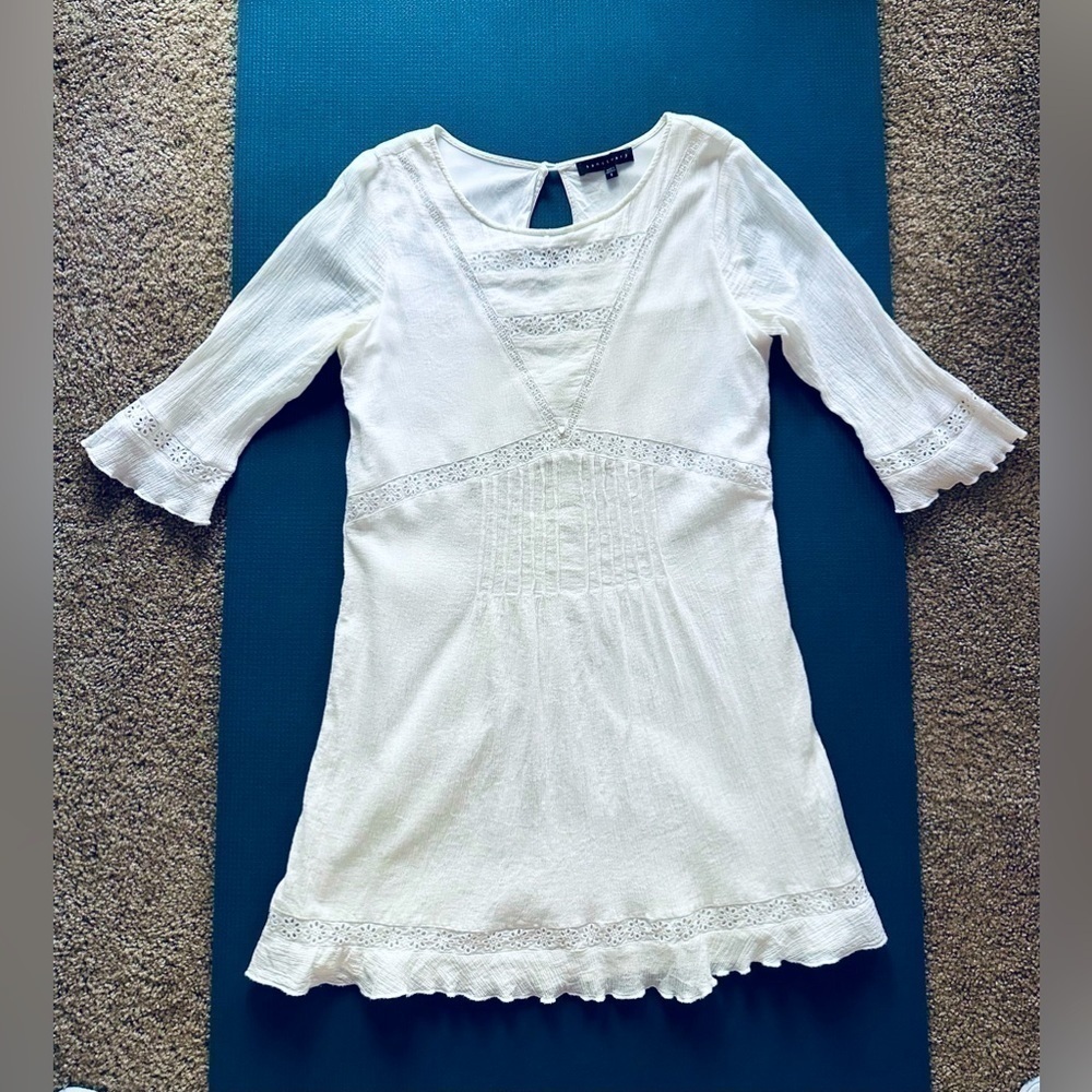 Sanctuary dress cotton eyelet trim pleated white 3/4 sleeves - Picture 3 of 16